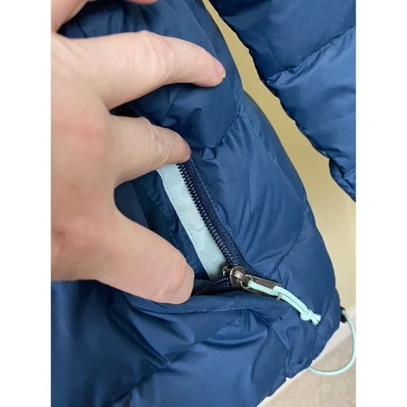 The North Face Blue Puffer Jacket - Picture 10 of 12